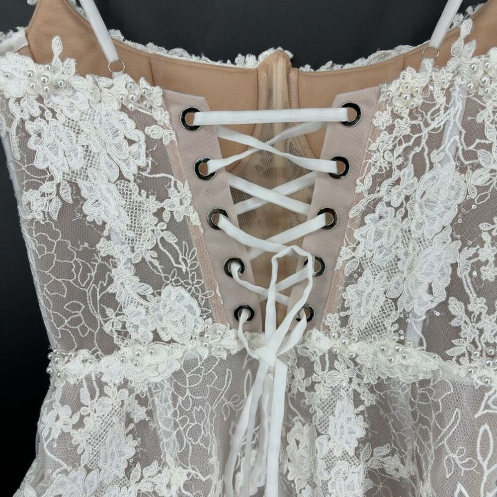 Rosie Etienne Lara Dress in White - Picture 5 of 9